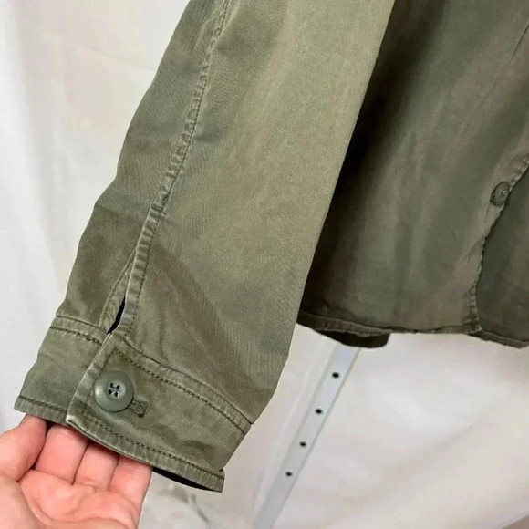 Gap Shacket Size Large Green Utility Cargo Women’s Shirt Jacket Utility Army - Picture 5 of 9